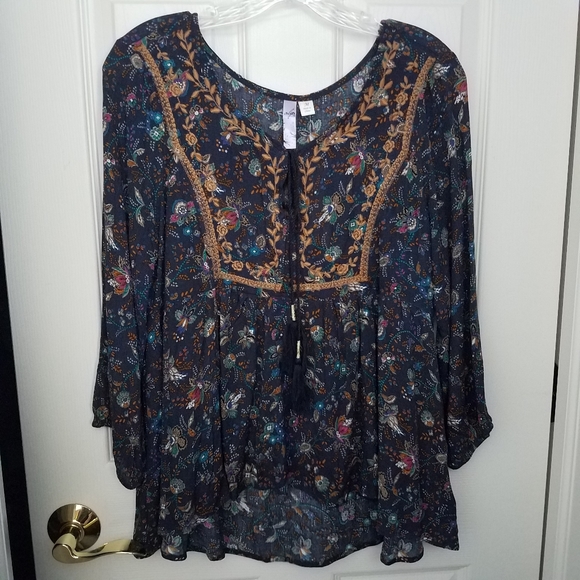 Francesca's Collections Tops - Boho blouse